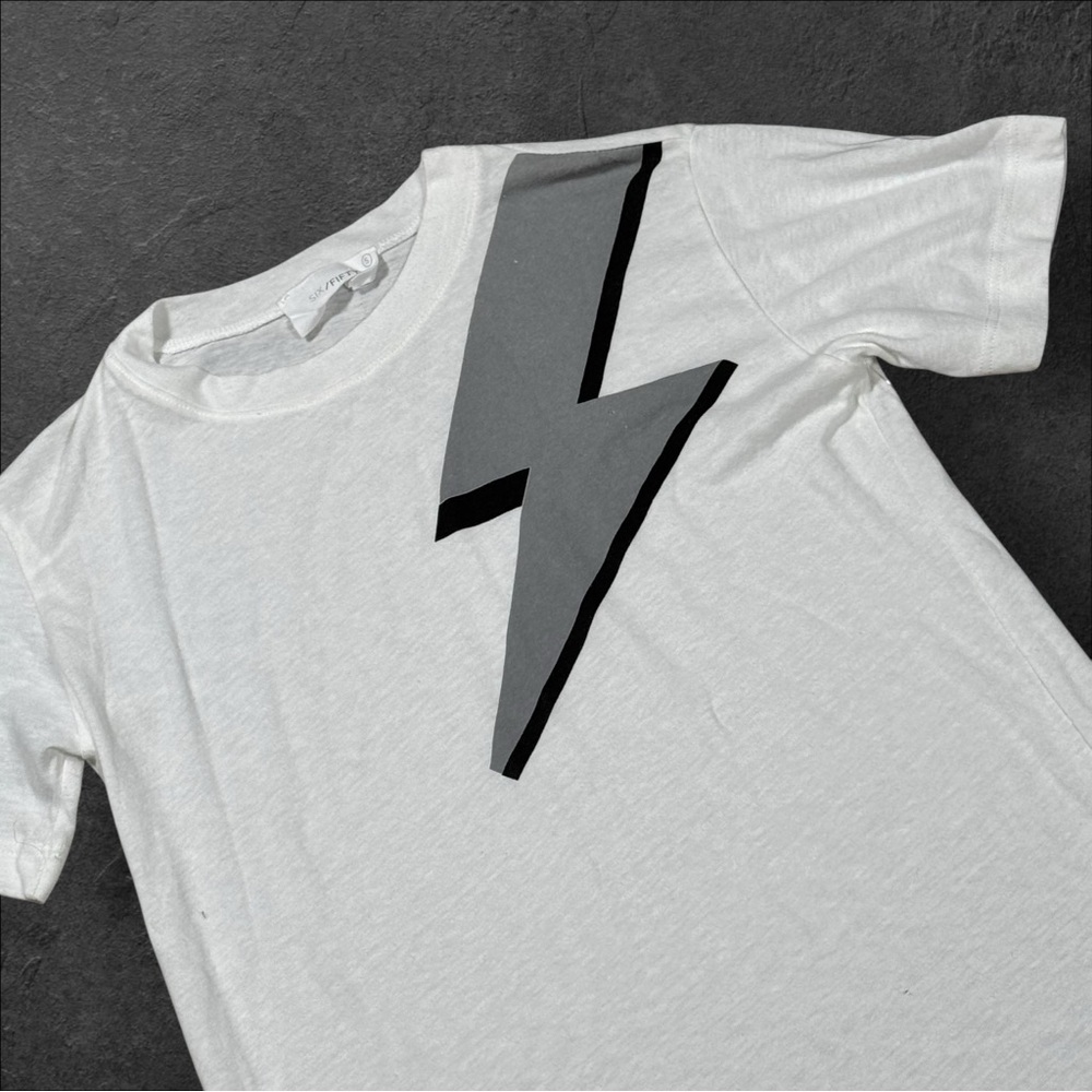 Six/fifty Women's‎ White T Shirt With Lightning Bolt Size Small SF7373